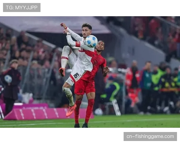 斯图加特4-0大胜汉堡紧追欧冠资格，下半场连入三球